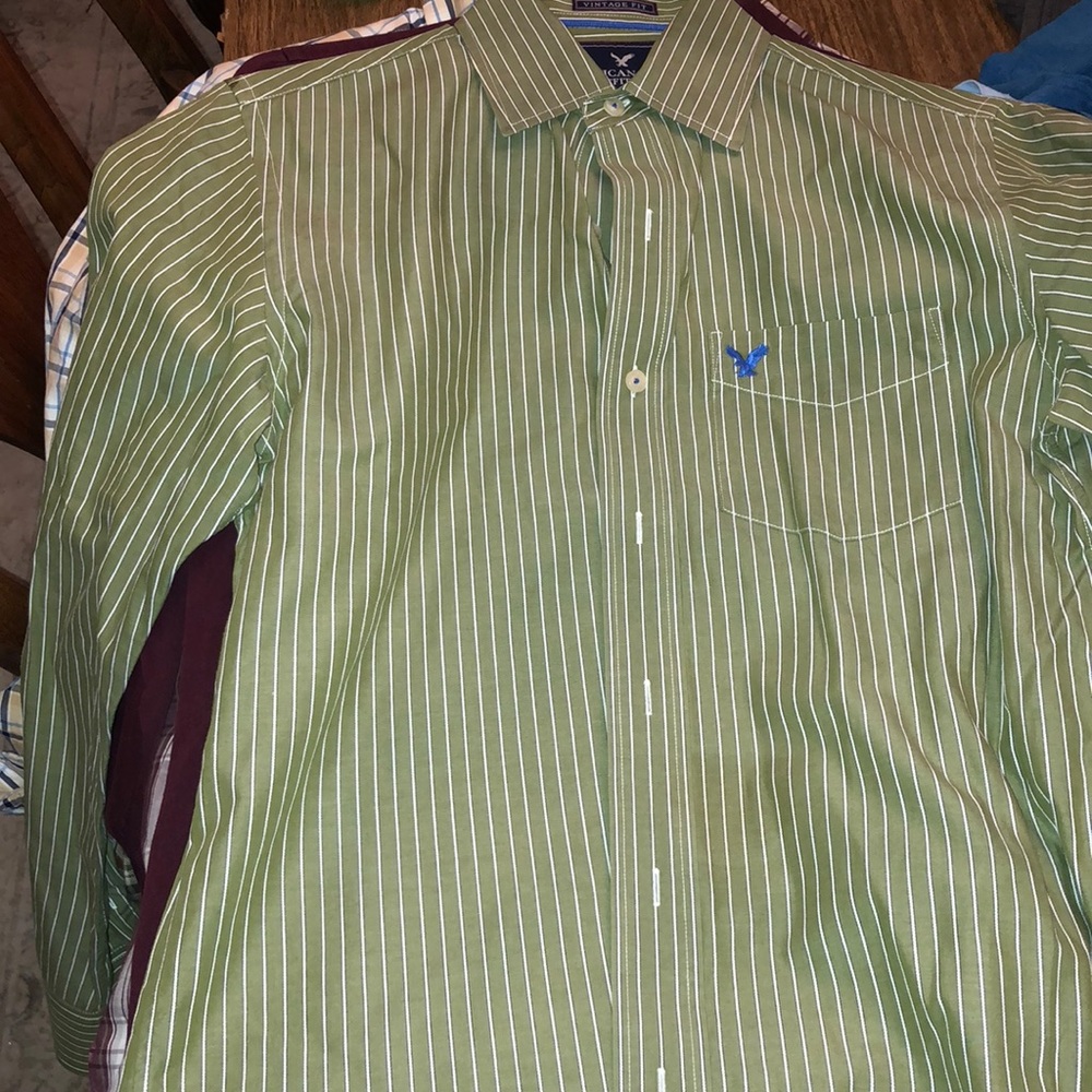 Men’s AE dress shirt